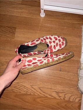 Saint Laurent Red Leaf-Print Canvas Espadrilles